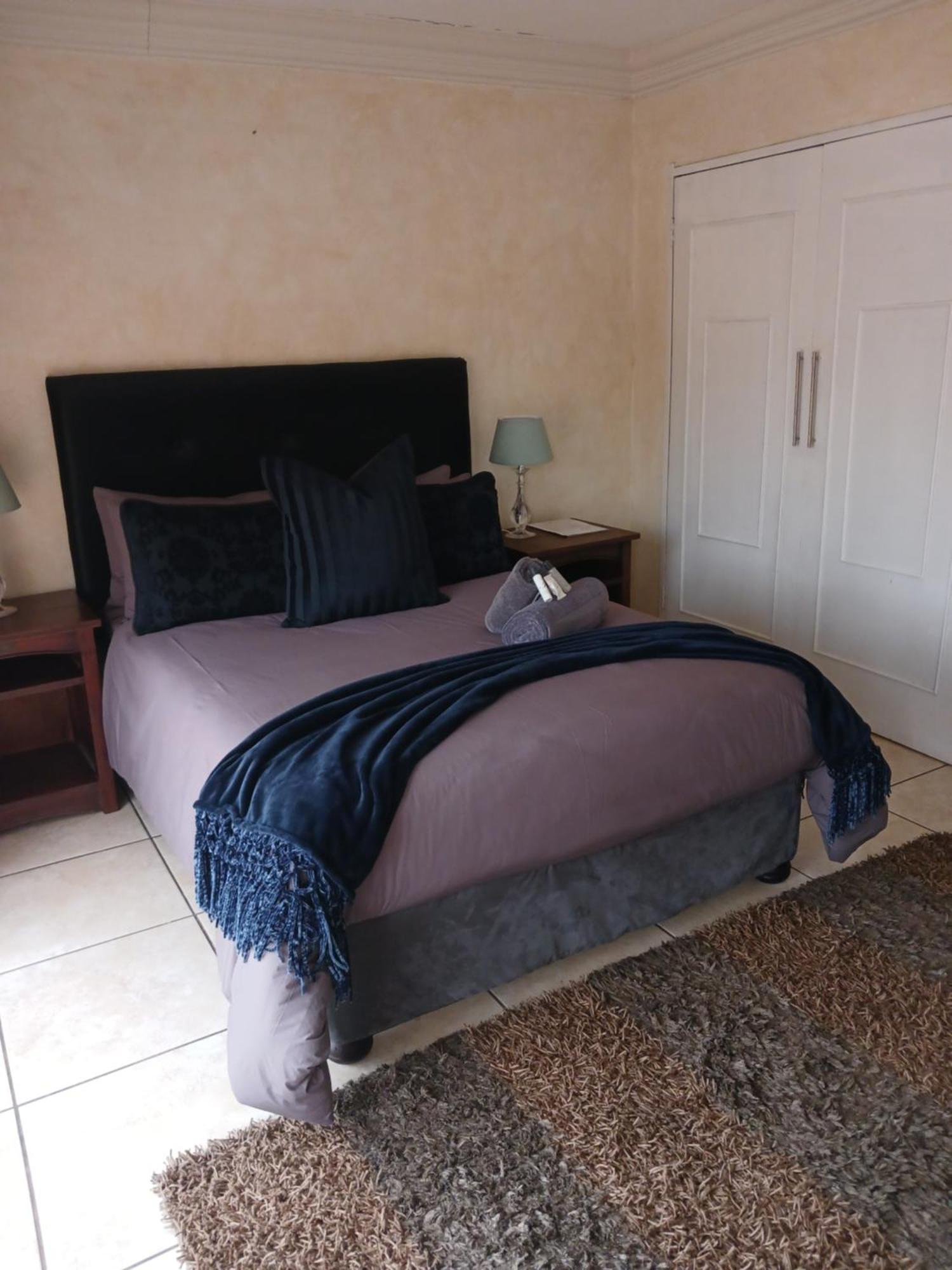 Blue Sparrow Guest House Middelburg  Exterior foto